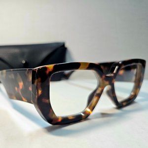 XquizitEyewear Small leopard frames (brand new)